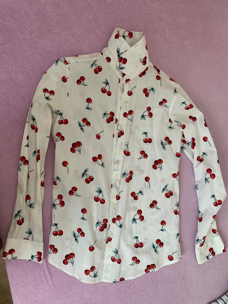 Dámske oblecenie, s