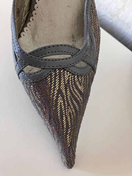 Dámske lesklé sandále (38), 38