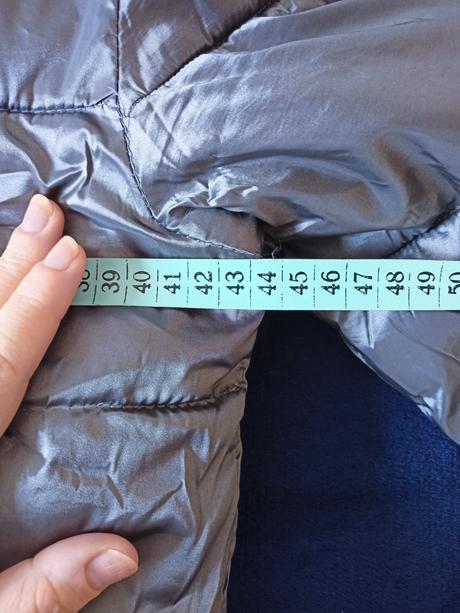 Zimná bunda s kapucňou v. 134 / 140, kik,134