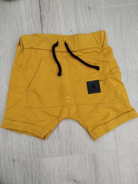 Despacito kraťasy, 104