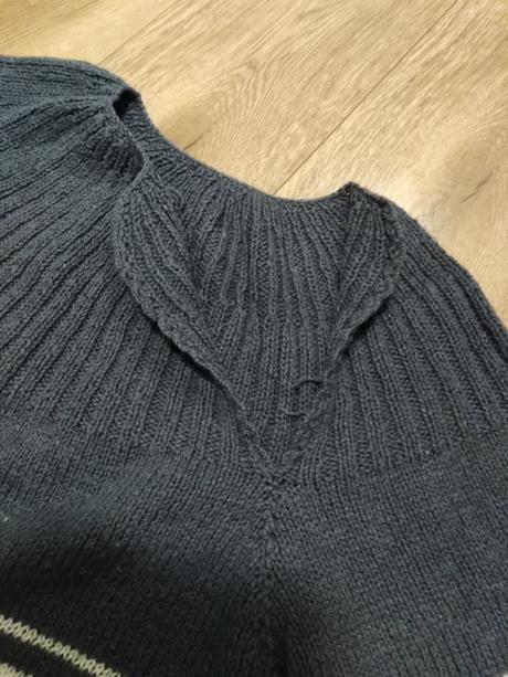 Štrikovaný pulóver,