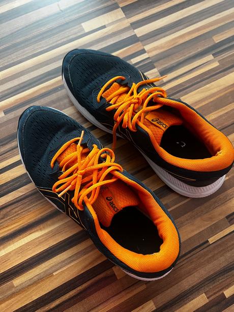 Tenisky asics amplifoam, asics,44