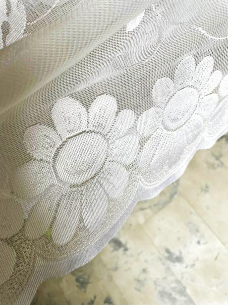 Záclona na prešitie,