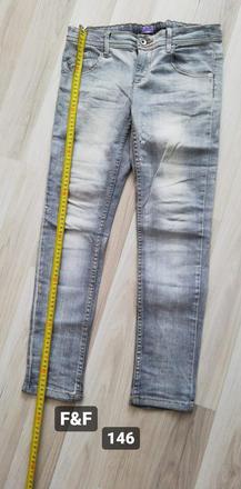 Sivé džínsy, f&f,146