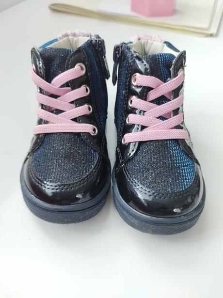 Topánočky pre dievčatko, 20