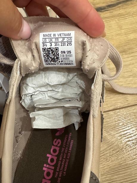 Adidas tenisky, aeropostale,35