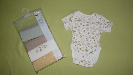 Nove 5 kusove balenie body od c&a, c&a,56