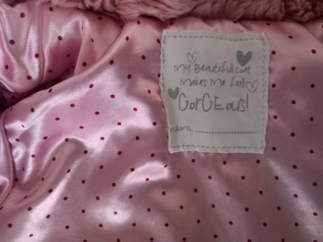 Nádherný staroružový kožúšok, 74