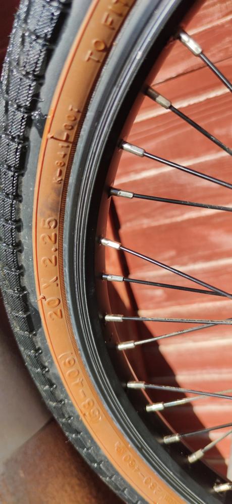 Voodoo bmx bicykel, 20