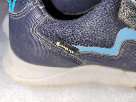 Krásne tenisky len oškreté superfit gore-tex, superfit,29