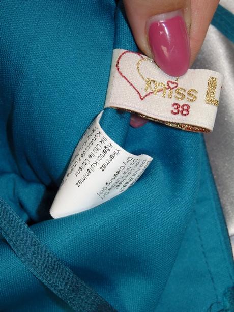 Kvalitné spoločenské šaty, 36