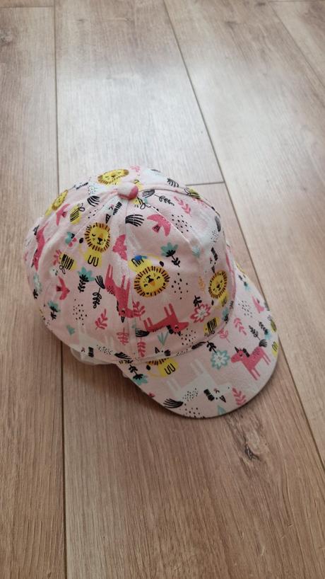 Šiltovka veľ. 86-92 cm., f&f,86