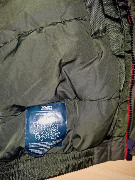 Zimná bunda tommy jeans th, veľkosť s, tommy hilfiger,s