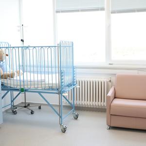 Ako aj TY môžeš pomôct deťom zostať s rodinou počas liečby?