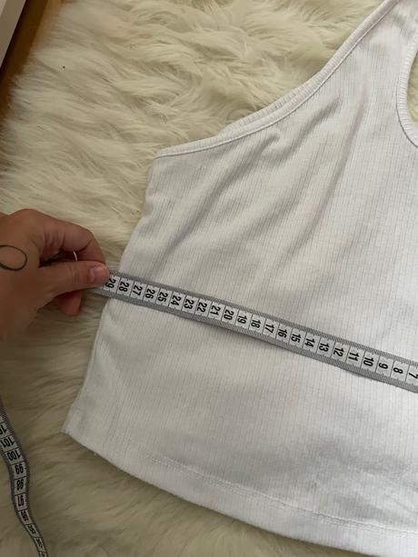 Biele tielko, bershka,s