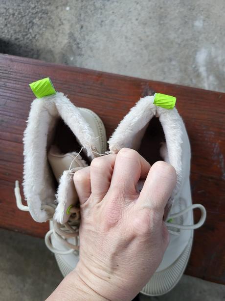 Topanky zateplene + doporučené poštovné, pepco,36