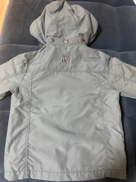 Jarný kabátik, 104