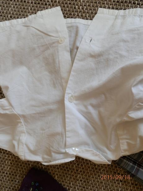 Trojdielný kompletík, 62