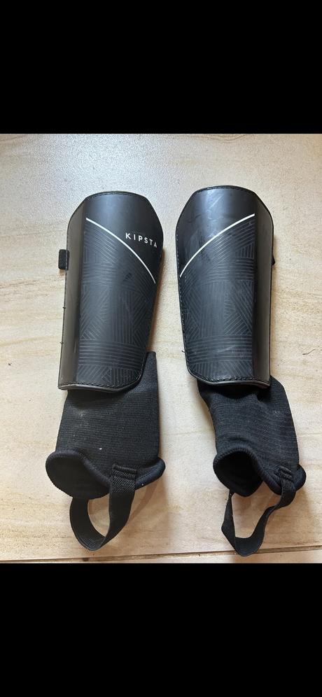 Futbalové chrániče, 