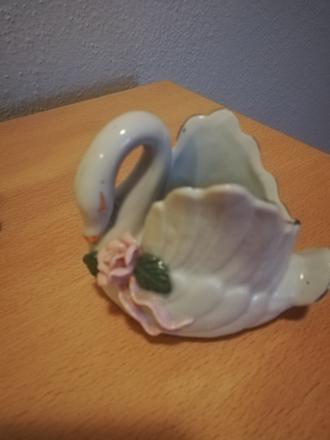 Porcelánová labuť,
