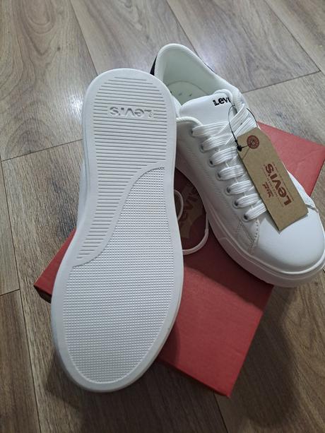 Nové tenisky levis, levis,37
