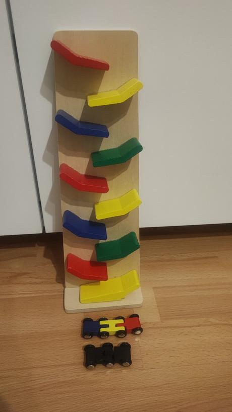 Drevená autíčkova draha, 