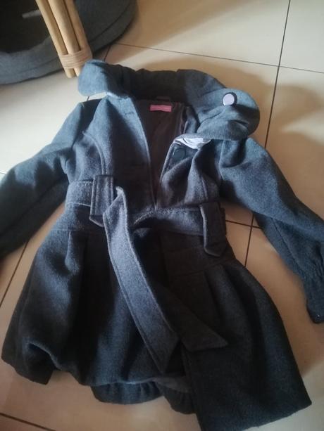 Balík zimných búnd, kabátov veľ 128 už ajs postou, 122–134