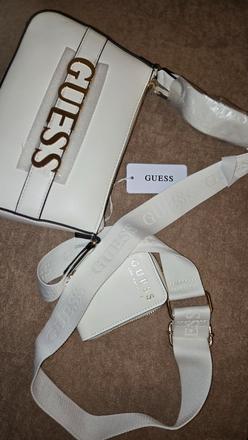 Nova kabelka guess,