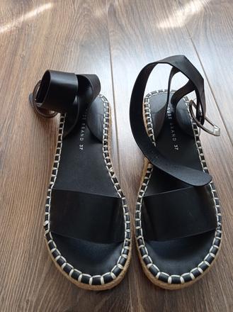 Dámske sandále obuté 1.krat, reserved,37