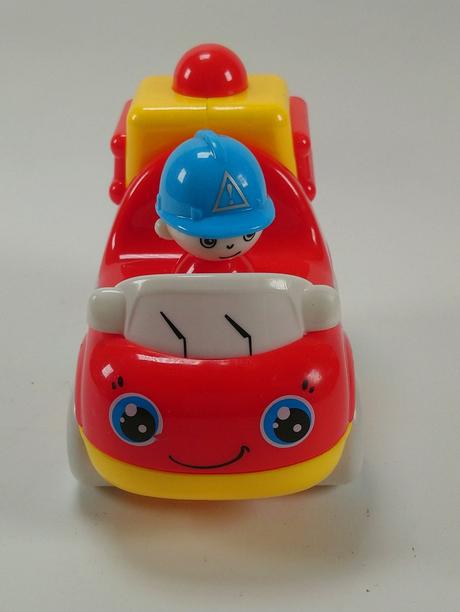 Červené mini auto na zotrvačník pionier, 10 cm,