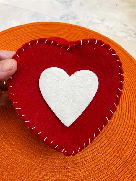 Filcová šperkovnica,