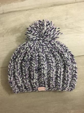 Krásna pletená čiapka, 146