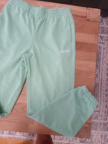 Detské teplaky, zara,164