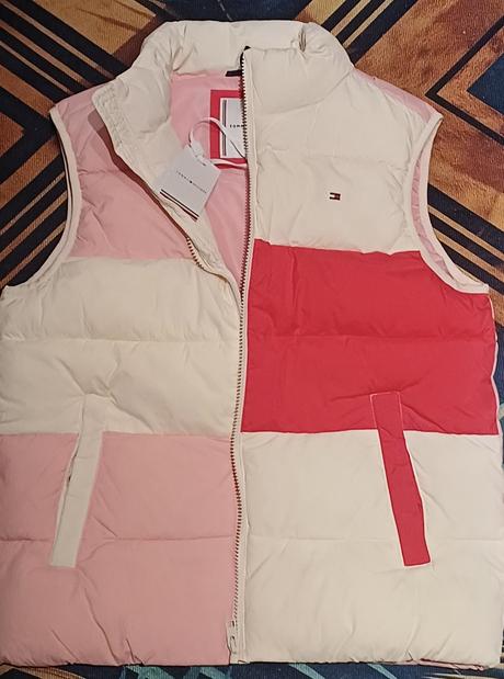 Vesta zn.hilfiger, tommy hilfiger,164