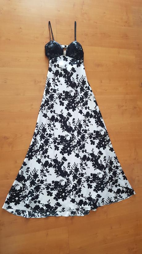 Krásne dlhé šaty hailey logan, 34