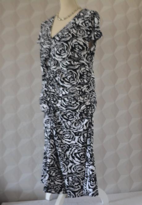 Čierno-biele letné šaty veľ. l-xl, l
