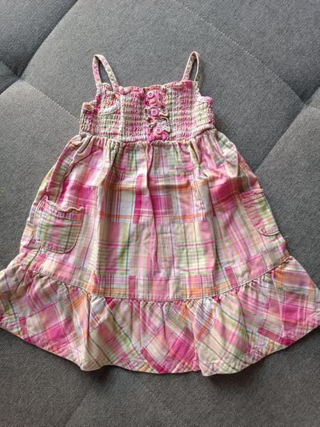 Balík šiat pre dievča 18-24 mesiacov 12eur/5ks, 86–98