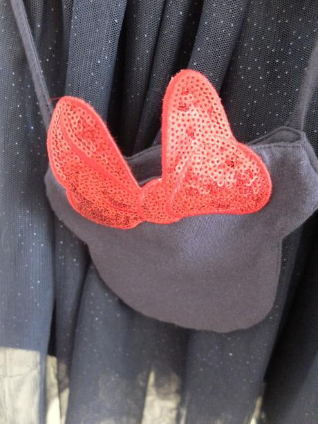 Šaty s kabelkou 128, c&a,128