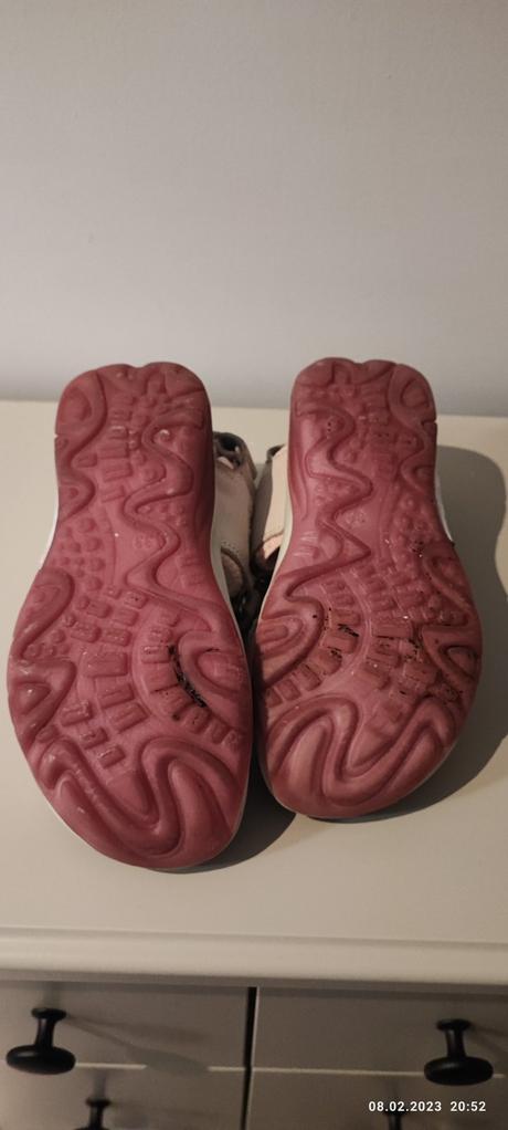 Športové kožené sandale, 33