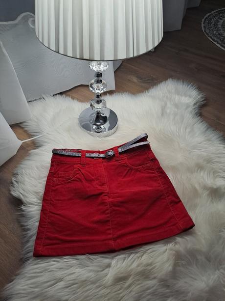 Krasna sukna next, next,104