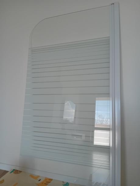 Sklenená vaňová zástena + sprchová hlavica grátis, 