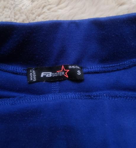 Kraťasy, tvojštvrťáky, sukne, 36