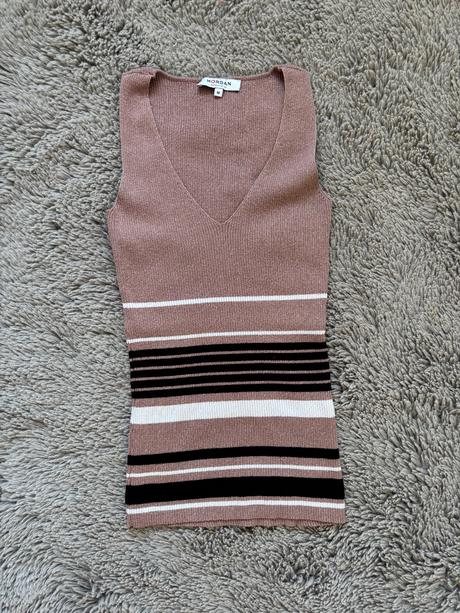 Morgan uplet. top, morgan,m