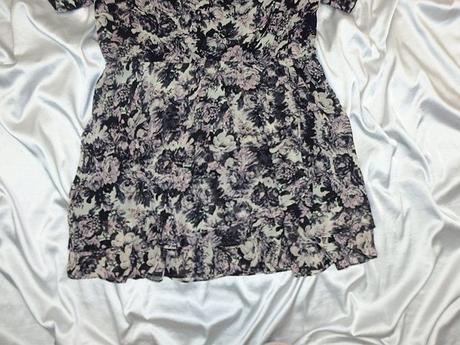 Kvalitné letné šaty, 40