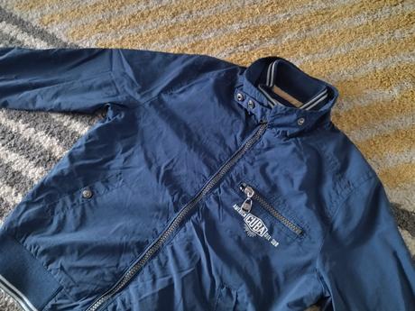 Prechodná tenká bunda, 122