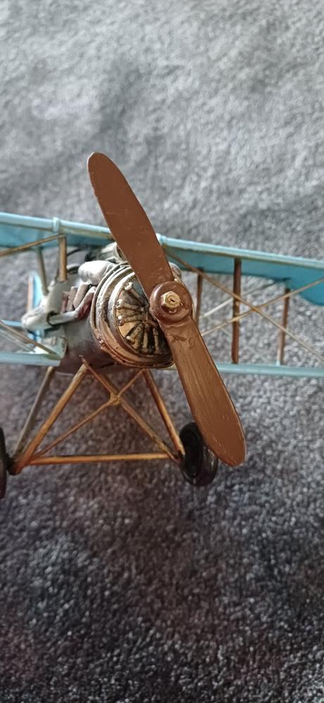 Lietadlo dekoracia zelezne, 