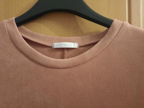 Ružove šaty, gate,l