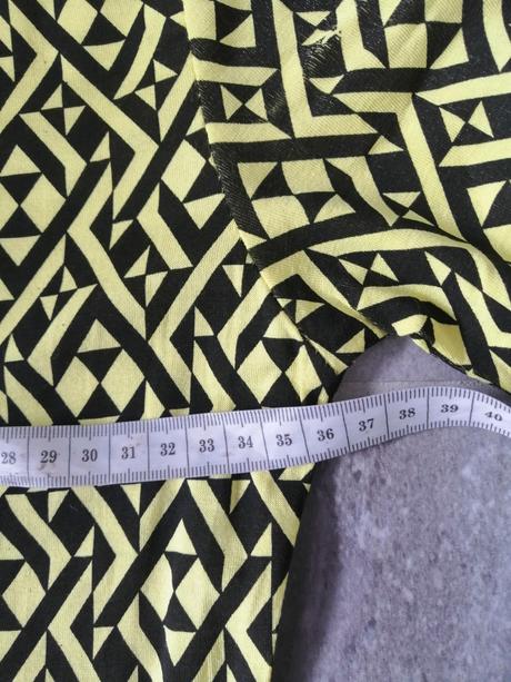 Žlté vzorované šaty clubl, v36-38, 36