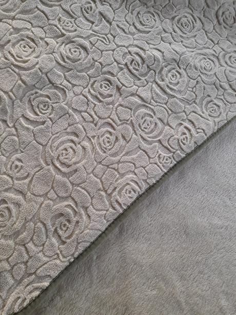 Španielska  deka  250x210cm, 