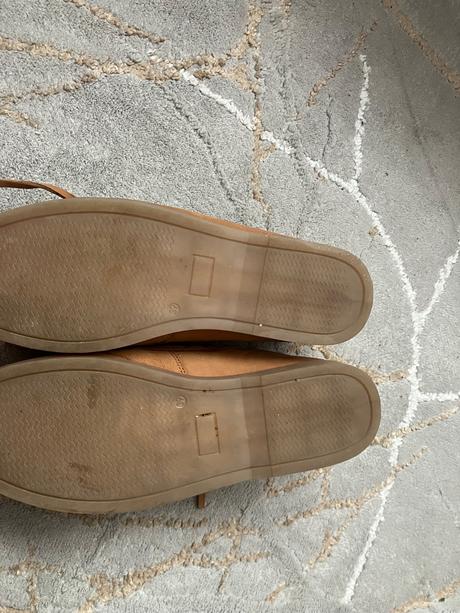 Topanky, reserved,39